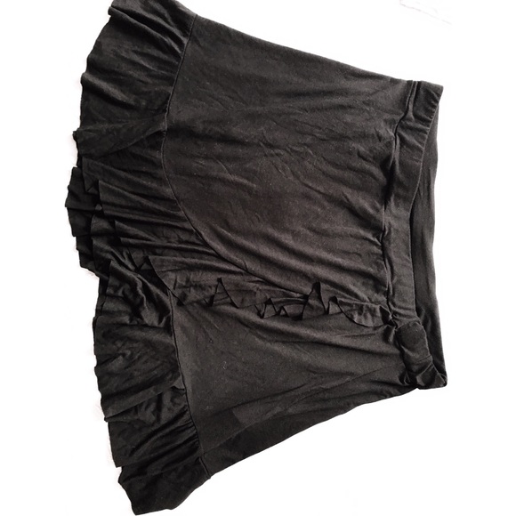 Boohoo Plus Black Ruffle Skater Skirt - Picture 4 of 4